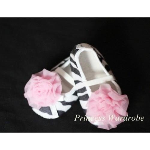 Baby Zebra Crib Shoes with Light Pink Rosettes S01 