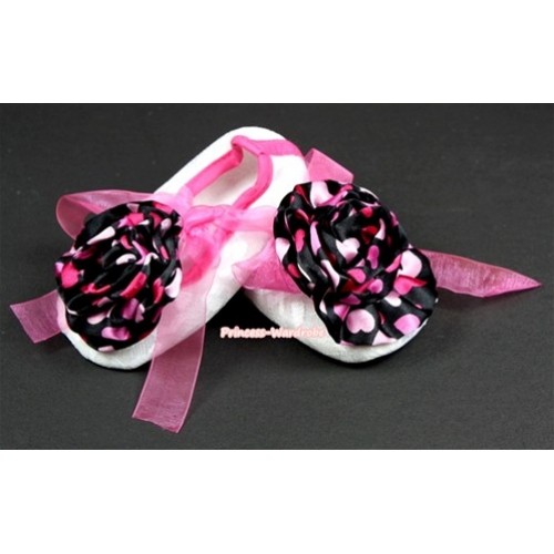 White Lace Crib Shoes With Hot Pink Ribbon With Hot Light Pink Heart Rose S550 
