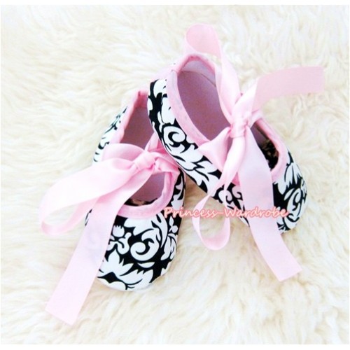 Light Pink Damask Shoes Ribbon Crib Shoes S417 