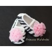 Baby Zebra Crib Shoes with Light Pink Rosettes S01 